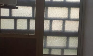 Muy buen 3 amb sobre la Avda, fte al FCGR y al centro comercial y a mts del Super Coto!!!