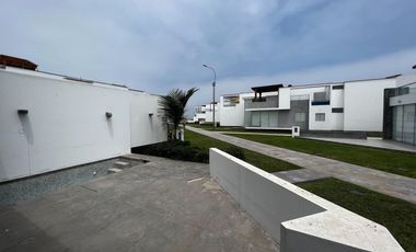 Hermosa Casa Amoblada En Condominio Moravia I, Km. 89.9 Panamericana Sur!