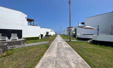 Hermosa Casa Amoblada En Condominio Moravia I, Km. 89.9 Panamericana Sur!