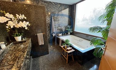 VISTA SANTUARIO*HERMOSA CASA MEDITERRÁNEA CON SEGURIDAD 24/7