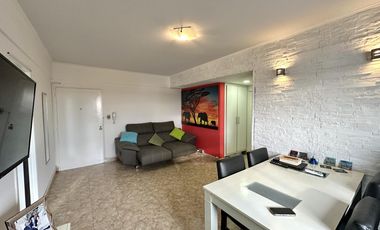 Departamento en Venta sobre Av. Mitre. 1 dormitorio Pleno centro Campana.