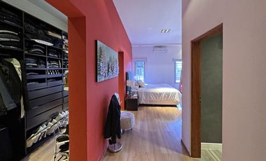 Casa en Venta de 3 dorm. Parque con pileta, galería y parrilla. Barrio Parque Las Picadas