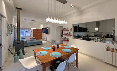 Casa en Venta de 3 dorm. Parque con pileta, galería y parrilla. Barrio Parque Las Picadas