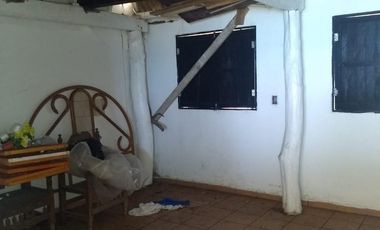 Casa en venta en Veracruz de descanso camino Alvarado lado playa.