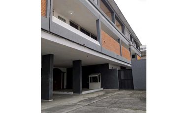 Vendo hermoso departamento en kennedyyvieja
