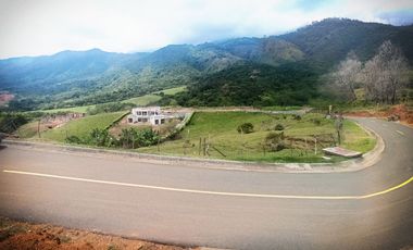 Venta De Lote Campestre De 3.011 M², En El Condominio Lagos De Maracaibo – Palmira, Vía Ginebra