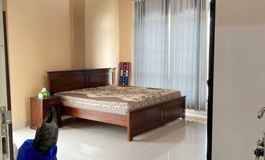 Dijual Rumah Mewah Lantai 2