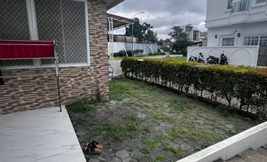 Rumah Hoek 2 Lantai Cluster Vienna Modernland Tangerang Siap huni