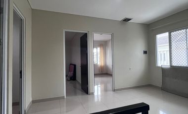 Rumah Hoek 2 Lantai Cluster Vienna Modernland Tangerang Siap huni