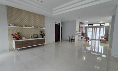 Termurah! Sewa Rumah Furnish di Singgasana Pradana Bandung