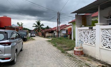 Rumah Komersil Full Renov type 100