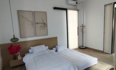 Dijual villa full perabotan lengkap dengan kolam renang pribadi