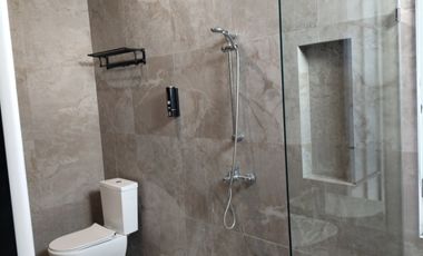 Dijual villa full perabotan lengkap dengan kolam renang pribadi