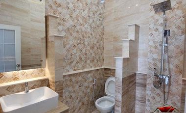 TOWNHOUSE DI JLN M.KAHFI 1 TANAH BARU DEPOK