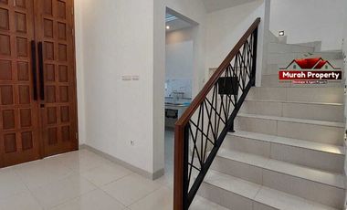 TOWNHOUSE DI JLN M.KAHFI 1 TANAH BARU DEPOK