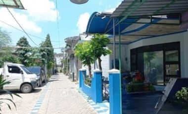 RUMAH DI KELURAHAN TROPODO, WARU SIDOARJO