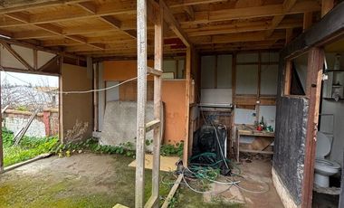 Casa Para Remodelar Con Vista Al Mar Y Gran Patio Trasero