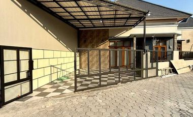 dijual rumah di sleman dekat kampus uii jalan kaliurang km 13 ngemplak