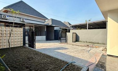 dijual rumah di sleman dekat kampus uii di jalan kaliurang km 11