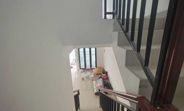 Di Jual Rumah Ekonomi 2Lt Cartport Dekat Stasiun Sawah Besar Jak-Pus