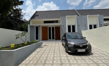 dijual rumah di sleman dekat pasar godean margoluwih seyegan sleman