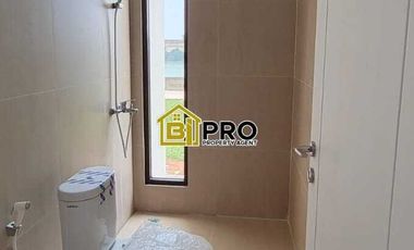 New House at Green Lake View Cimanggis