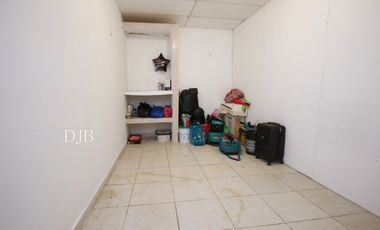 VENTA DE CASA CON APARTAMENTOS EN TOCUMEN, 24 DE DICIEMBRE