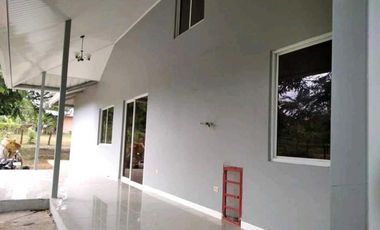 ALQUILER Y VENTA  DE CASA EN LAS LAJAS