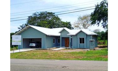 ALQUILER Y VENTA  DE CASA EN LAS LAJAS