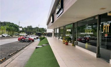 ALQUILO LOCAL EN LA CHORRERA COSTA VERDE CENTRO COMERCIAL ONDGO
