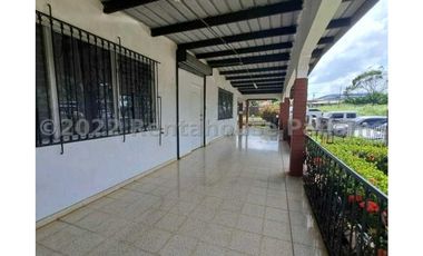 ALQUILO CASA EN LA CHORRERA LA REVOLUCIONES