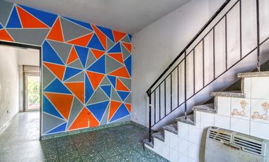 VENTA PH 4 AMB C TERRAZA A RECICLAR. ALBARIÑO 3500. VILLA LUGANO. CABA