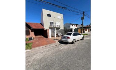 VENTA PH 2 AMBIENTES LA PERLA  BERUTTI 3746