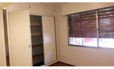 AMPLIO DEPARTAMENTO DESTINO COMERCIAL