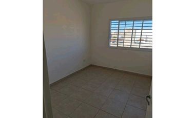 VENTA DE DUPLEX A ESTRENAR EN B° NATANIA 47- LUZURIAGA, MAIPÚ