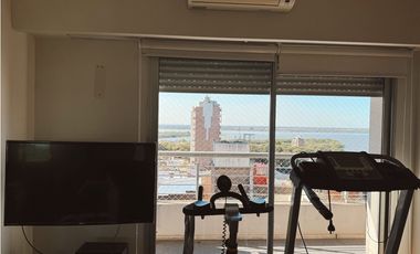 Venta piso exclusivo 3 dormitorios y cochera zona Parque.