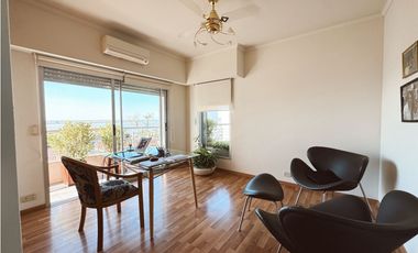 Venta piso exclusivo 3 dormitorios y cochera zona Parque.