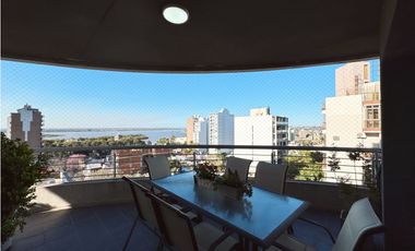 Venta piso exclusivo 3 dormitorios y cochera zona Parque.