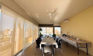 Venta piso exclusivo 3 dormitorios y cochera zona Parque.