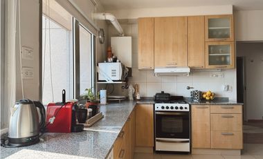 Venta piso exclusivo 3 dormitorios y cochera zona Parque.