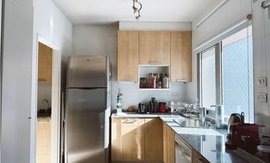 Venta piso exclusivo 3 dormitorios y cochera zona Parque.