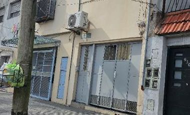 Departamento Tipo Casa en venta en Lanus Este