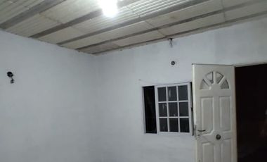 Casa con Departamento en venta en Merlo Sur