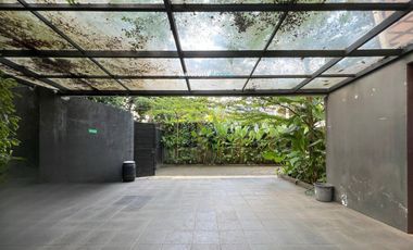 RUMAH PLUS KANTOR DI CLUSTER KARANG TENGAH LEBAK BULUS