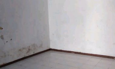 Disewakan Rumah Rungkut Mapan Barat Surabaya Aud.a063