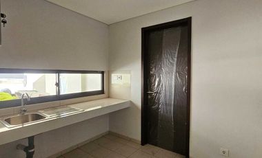 Dijual Rumah Sierra di Cluster Serenia Hills Lebak Bulus