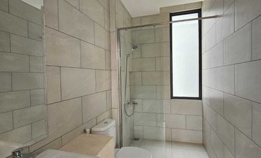 Dijual Rumah Sierra di Cluster Serenia Hills Lebak Bulus