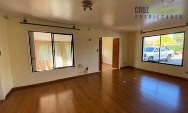 Casa en Arriendo en Casa en parcela esquina a orilla de carretera - Las Vegas de Chamiza