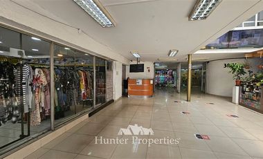 Local Comercial en Venta en Irarrazaval con Los Leones