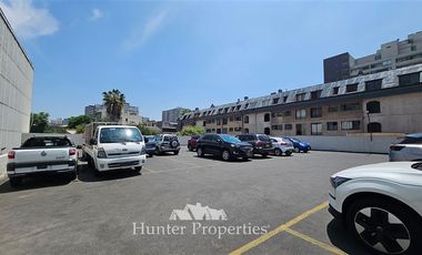Local Comercial en Venta en Irarrazaval con Los Leones